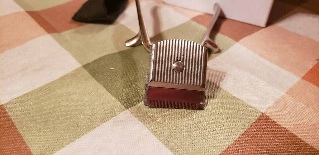 MANUAL HAIR CLIPPERS