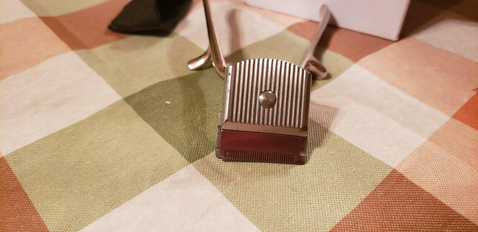 MANUAL HAIR CLIPPERS