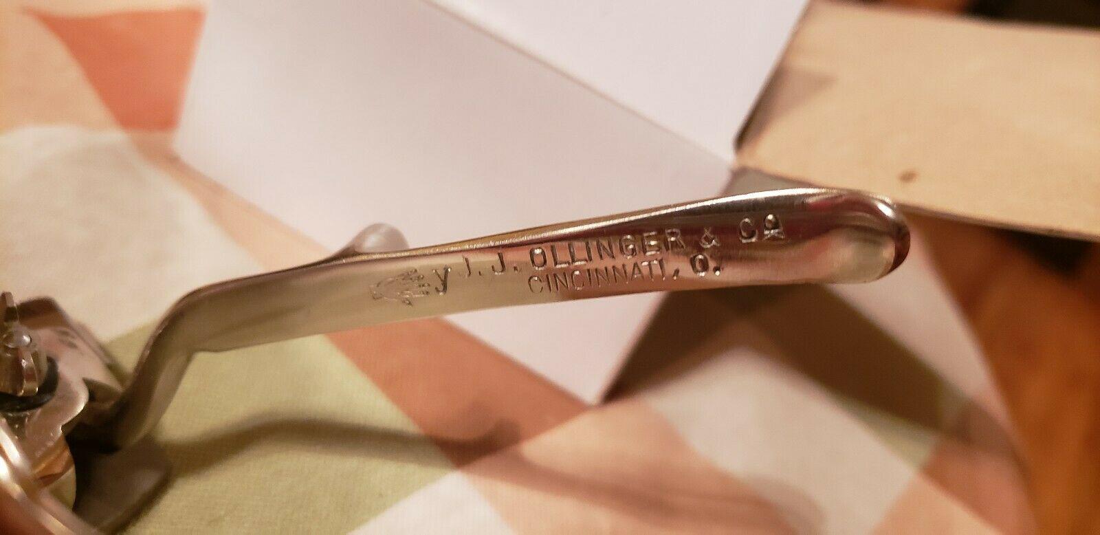 MANUAL HAIR CLIPPERS