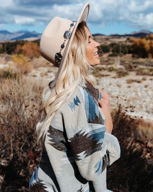 Mercedes Hat