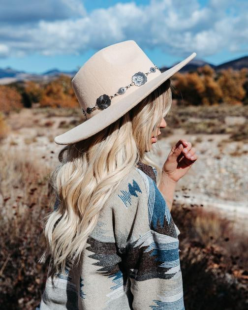 Mercedes Hat