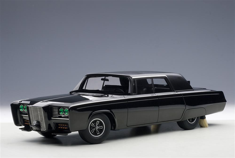 Black Beauty Green Hornet Black TV Series 1/18 Diecast Model Car by Autoart