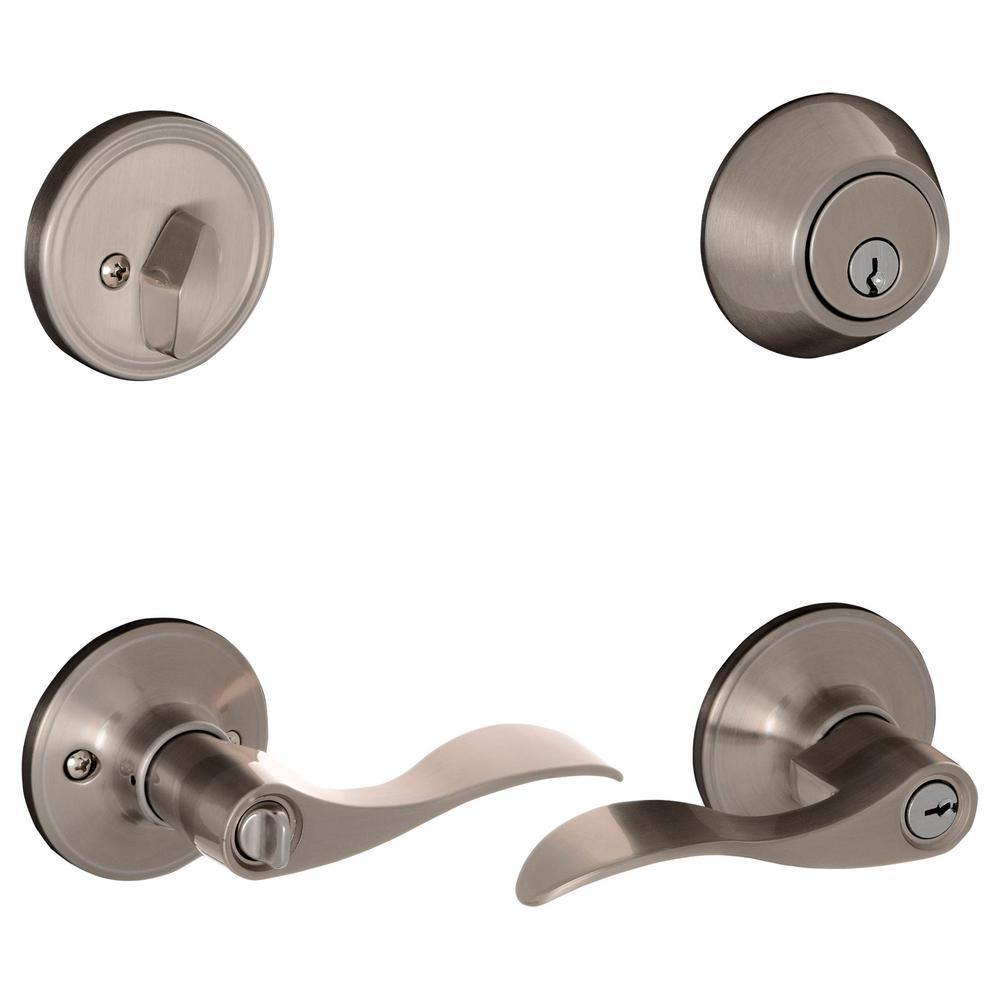 Satin Nickel Entry Single Cylinder Deadbolt and Millstreet Keyed Lever Combo Pack