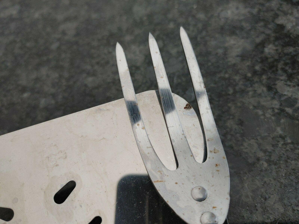 vtg  4-Piece BBQ utensil set
