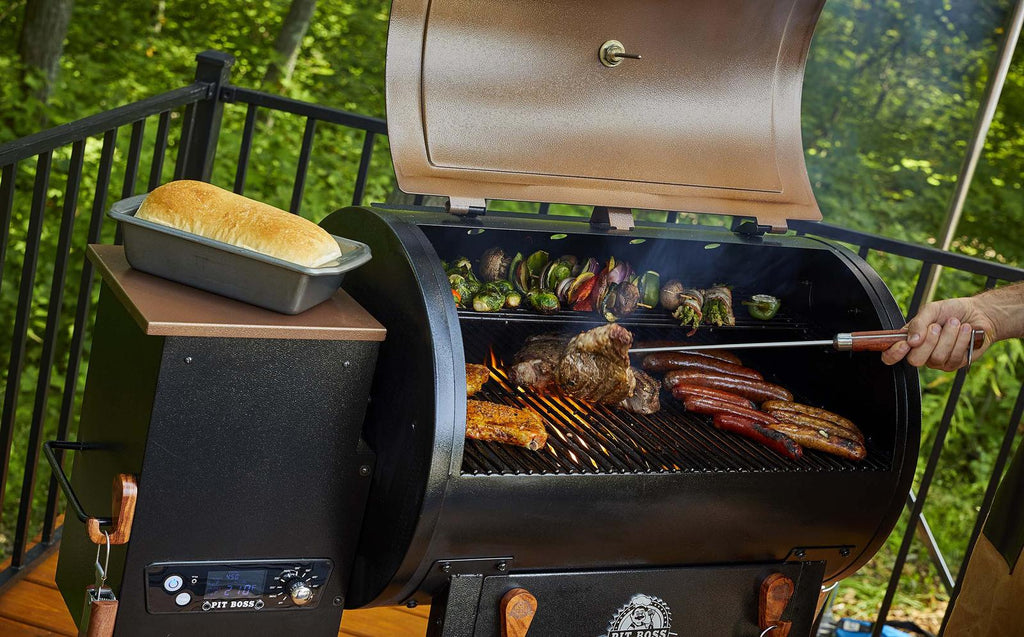 Classic Fired Pellet Grill, Smoker BBQ, Flame Broiler 700 Sq. In.