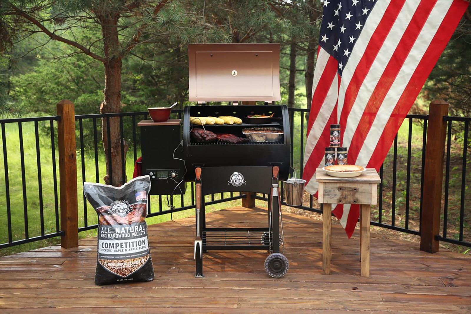 Classic Fired Pellet Grill, Smoker BBQ, Flame Broiler 700 Sq. In.