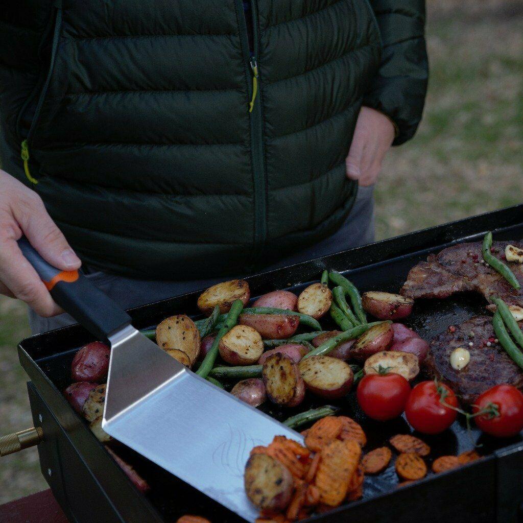 22" Griddle with Hood, Foldable Legs, Adapter Hose Tabletop Versatile