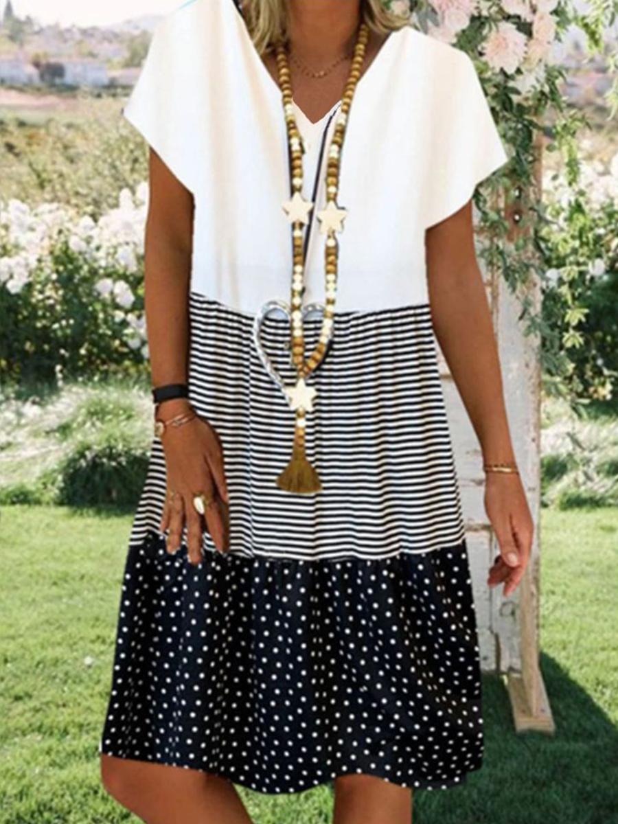 V-neck Floral Printed Shift Dress