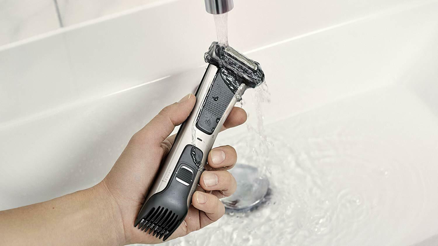 Philips Series 7000 BG702513 Showerproof Body Groomer and Trimmer