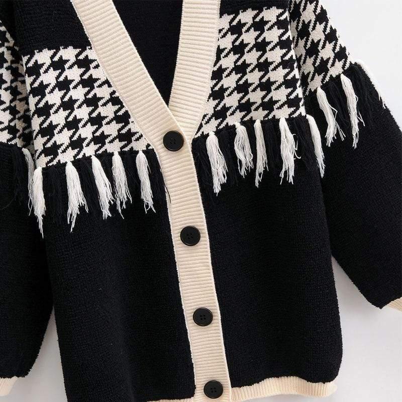 v-neck single breasted sweater