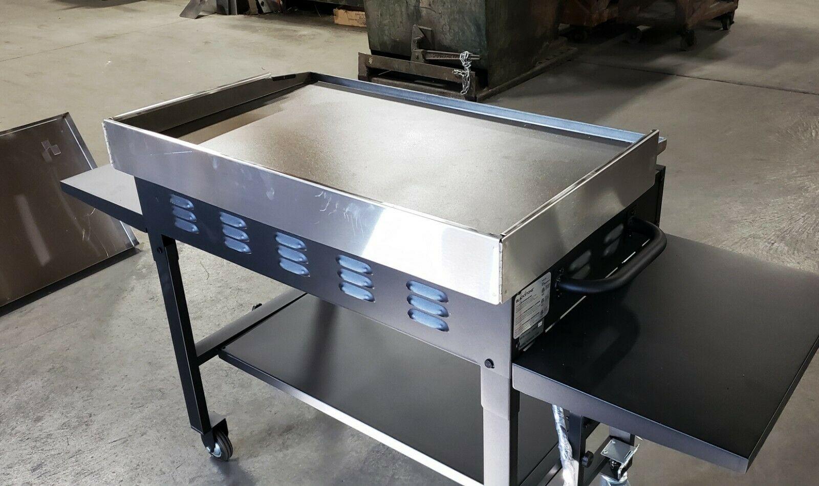 36"  Griddle  cover lid & windscreen front-gridddle not inclu