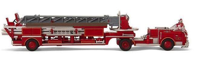 American LaFrance San Francisco Fire Truck 4 ALF 900 Series 1/64 Diecast Car Model by Code 3