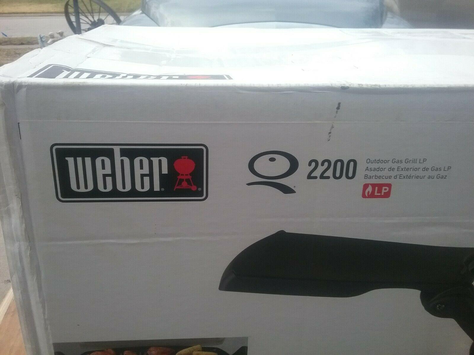 Q-2200 OUTDOOR GRILL , IN BOX