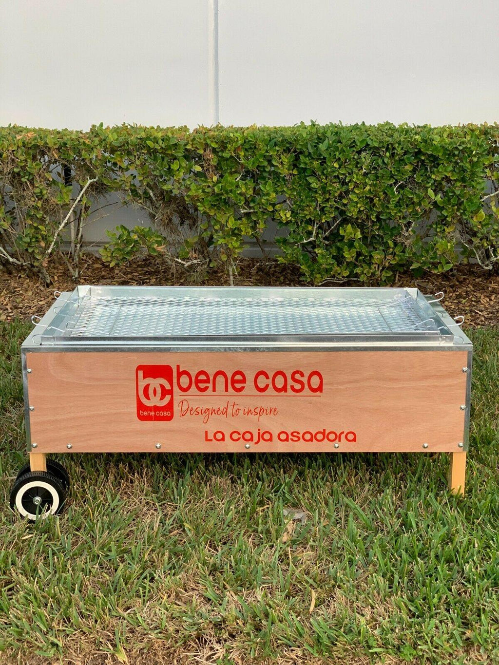 Caja China LarPit BBQ Portable Roaster