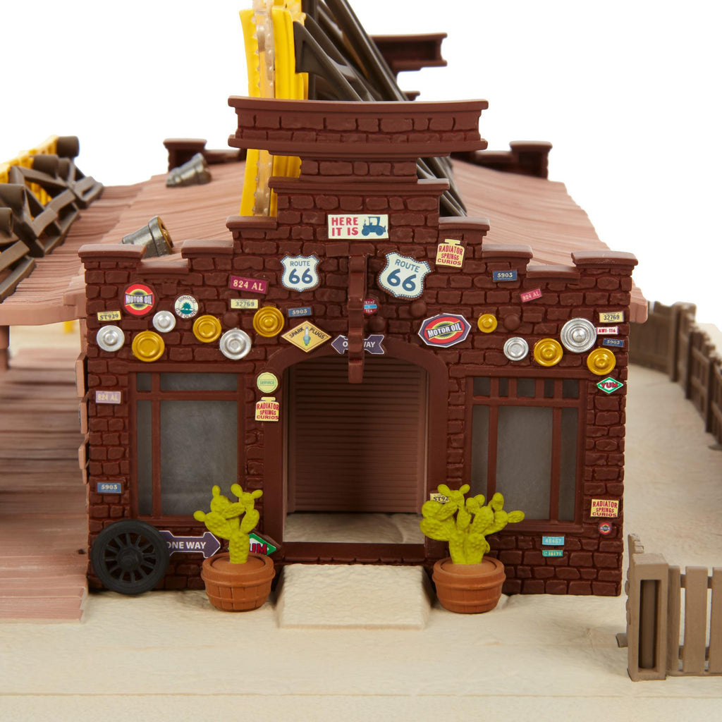 /Pixar Cars Precision Series Lizzie's Curios Shop Playset