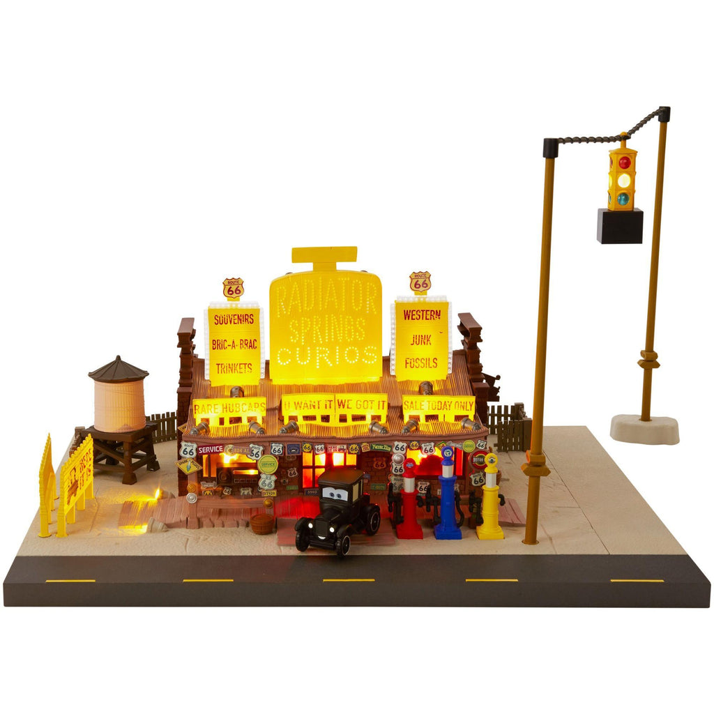 /Pixar Cars Precision Series Lizzie's Curios Shop Playset