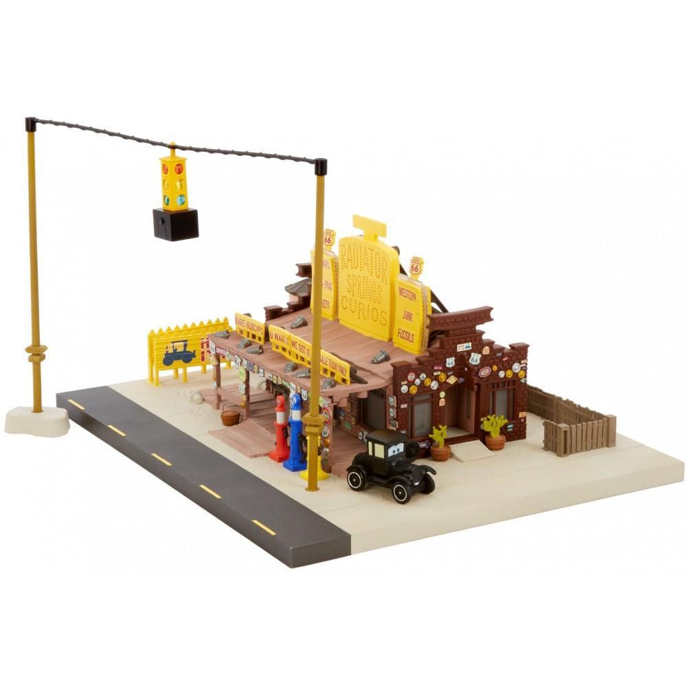 /Pixar Cars Precision Series Lizzie's Curios Shop Playset