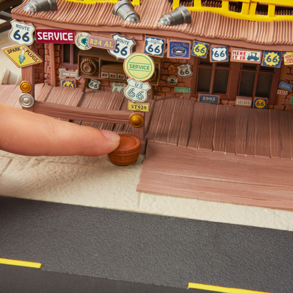 /Pixar Cars Precision Series Lizzie's Curios Shop Playset