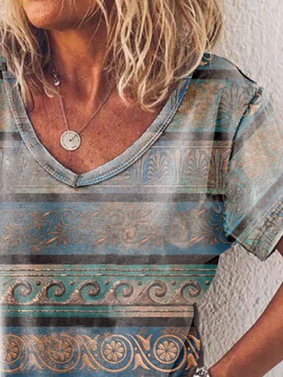 Fashion Paisley Printed V-neck Short Sleeve T-shirt