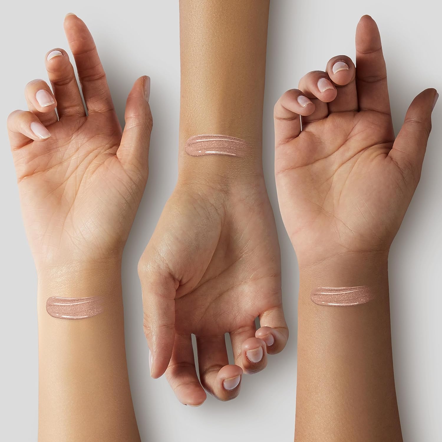 L'Oreal Paris Makeup True Match Lumi Glotion, Natural Glow Enhancer, Illuminator Highlighter Skin Tint,  All Day Radiant Glow Lotion -  Medium, 1.35 Ounces