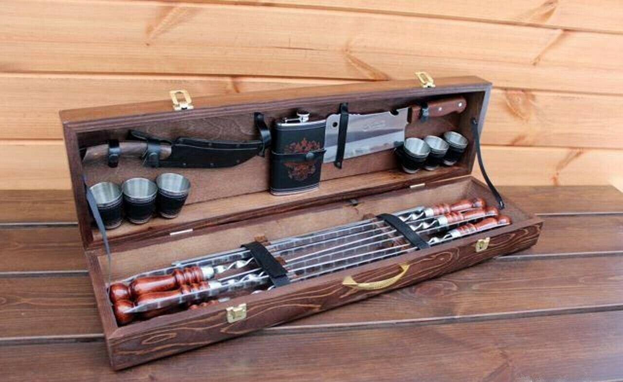 set of 6 skewers BBQ, Kebob, 6 glasses, a hatchet for meat, a knife and a flask