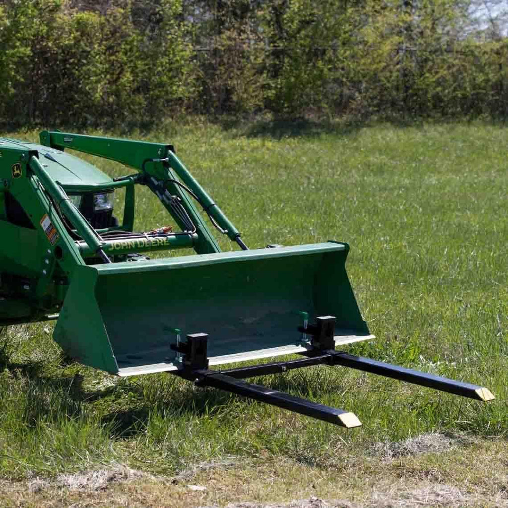 Attachments Medium-Duty 46" Clamp-on Pallet Forks Stabilizer Bar Rated 4,000 LB Loader or Skid Steer