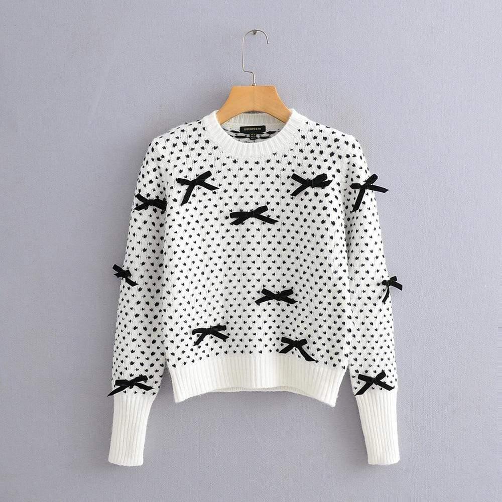 round neck heart sweater