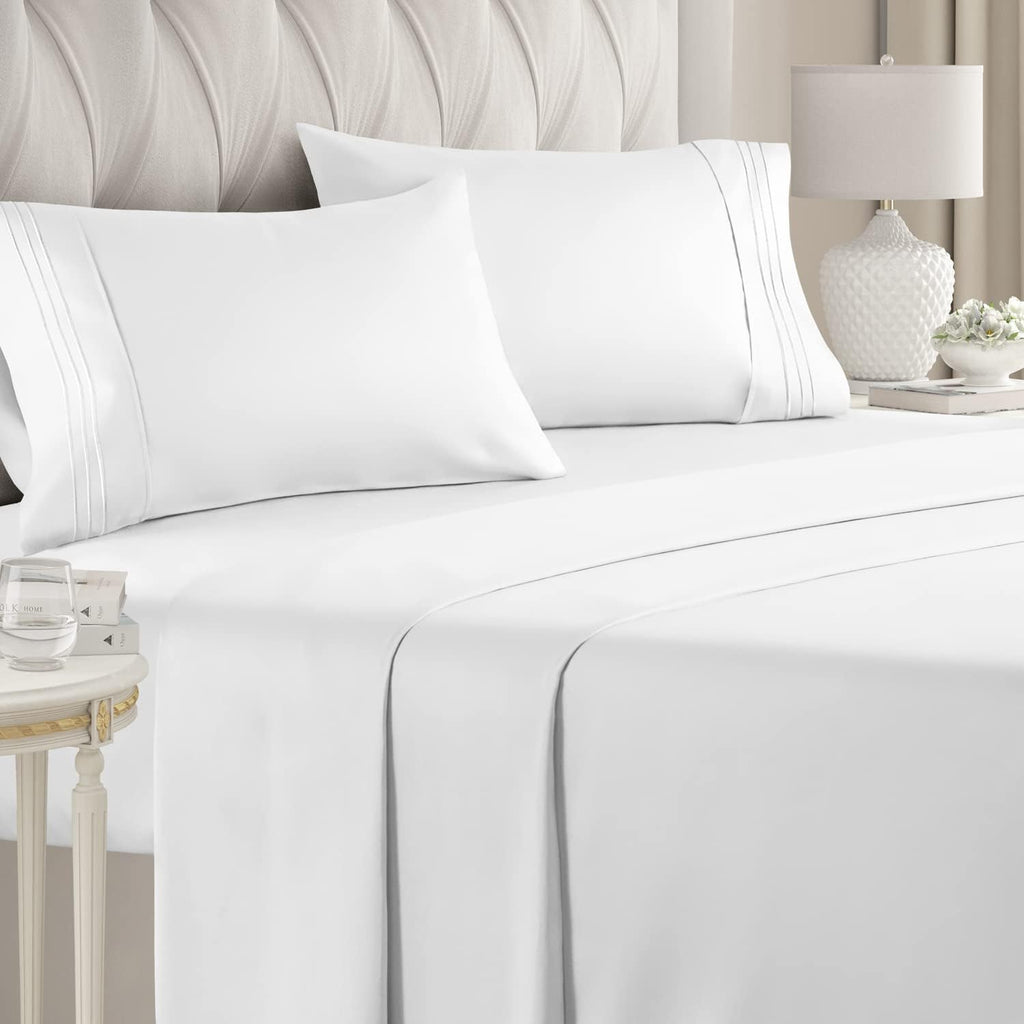 Queen Size 4 Piece Sheet Set - Comfy Breathable &amp; Cooling Sheets - Hotel Luxury Bed Sheets for Women &amp; Men - Deep Pockets, Easy-Fit, Extra Soft &amp; Wrinkle Sheets - White Oeko-Tex Bed Sheet Set