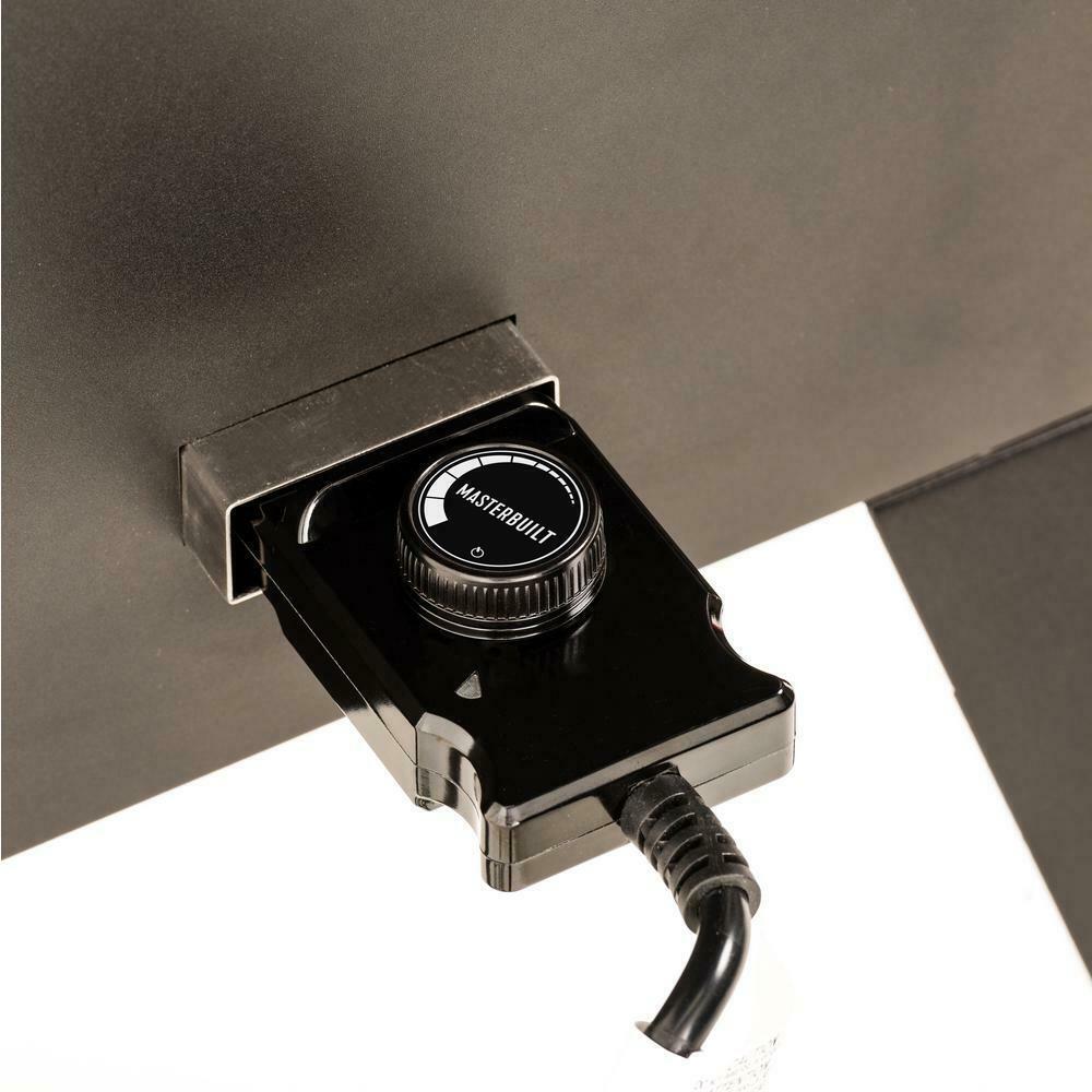 Analog Electric Smoker 30-inch in Black w/ -in Temp GauEasy Plug and Use