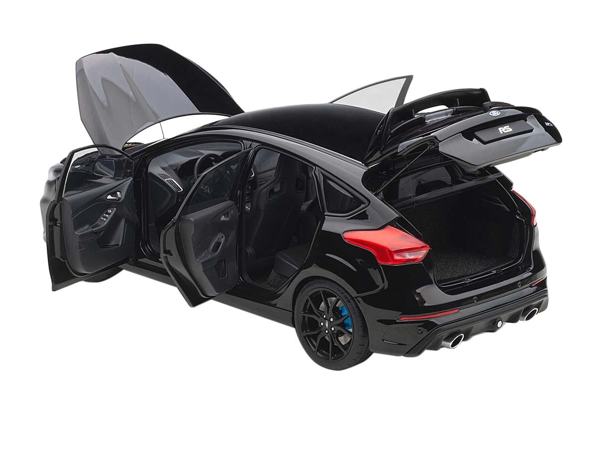 2016 Ford Focus RS Shadow Black 1/18 Model Car by Autoart