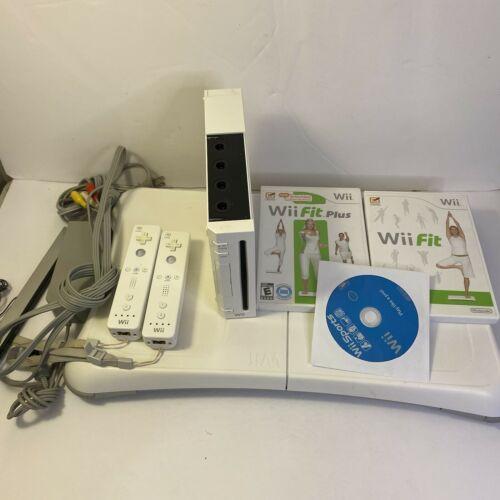 Wii Console RVL-001 Wii Fit Bundle w/ Board &amp; 3 Games Wii Sports