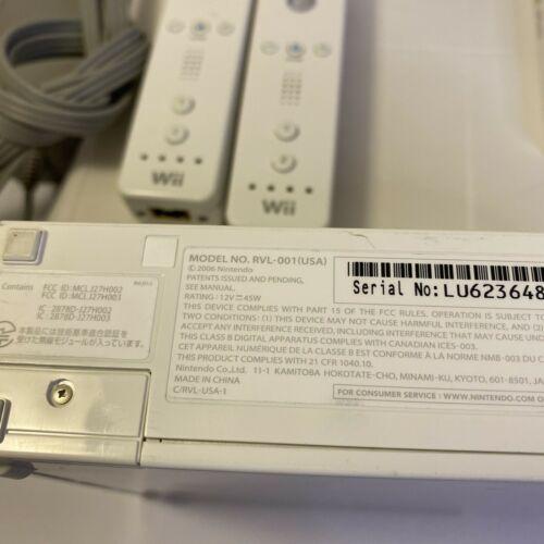 Wii Console RVL-001 Wii Fit Bundle w/ Board &amp; 3 Games Wii Sports