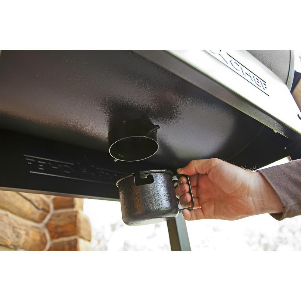 Smokepro Dlx Pellet Grill In Black