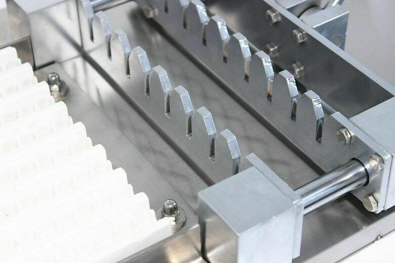 BBQ Equipment!! Manual Wear Meat Kebab Machine Manual Operate