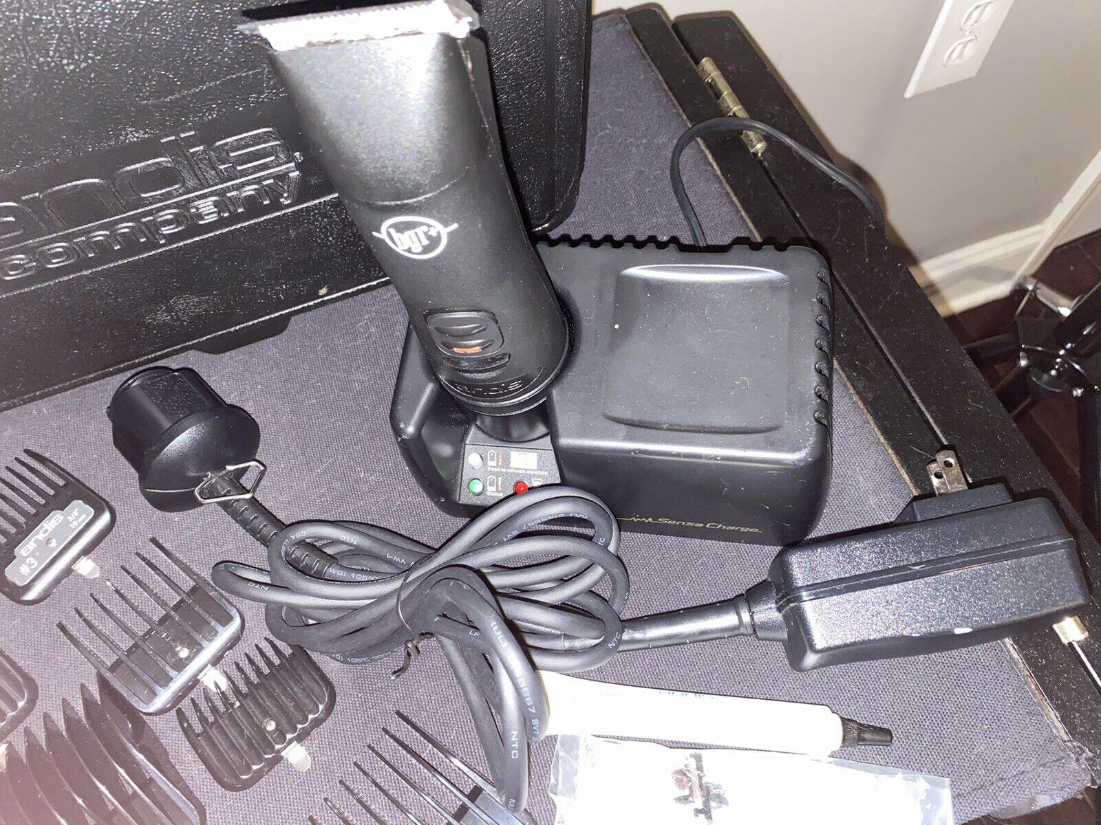 Andis BGRC Professional Clipper W/ Charging Dock and Power Cord EUC