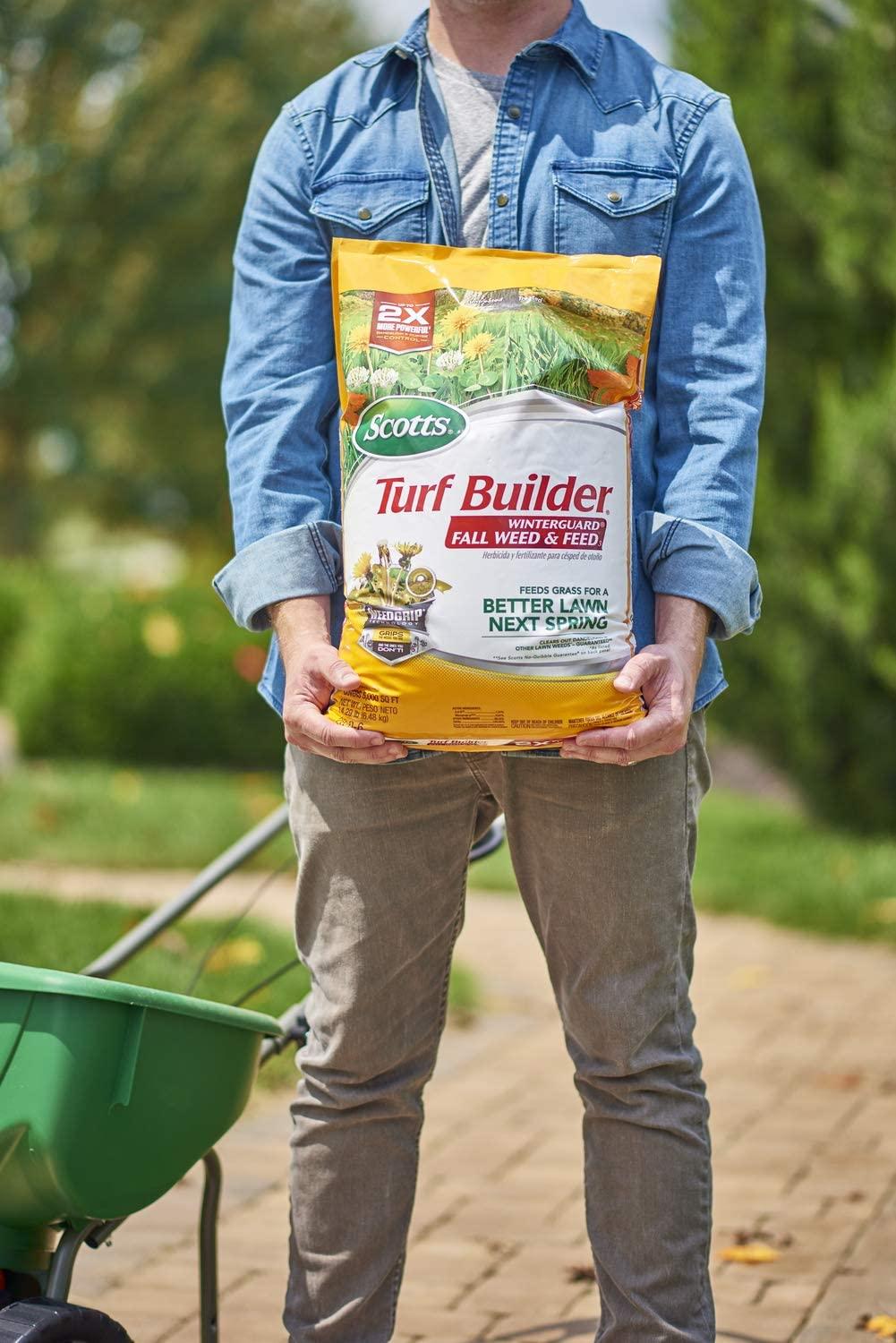 Scotts Turf Builder WinterGuard Fall Weed & Feed 3 - 5,000 sq. ft., 2-Pack