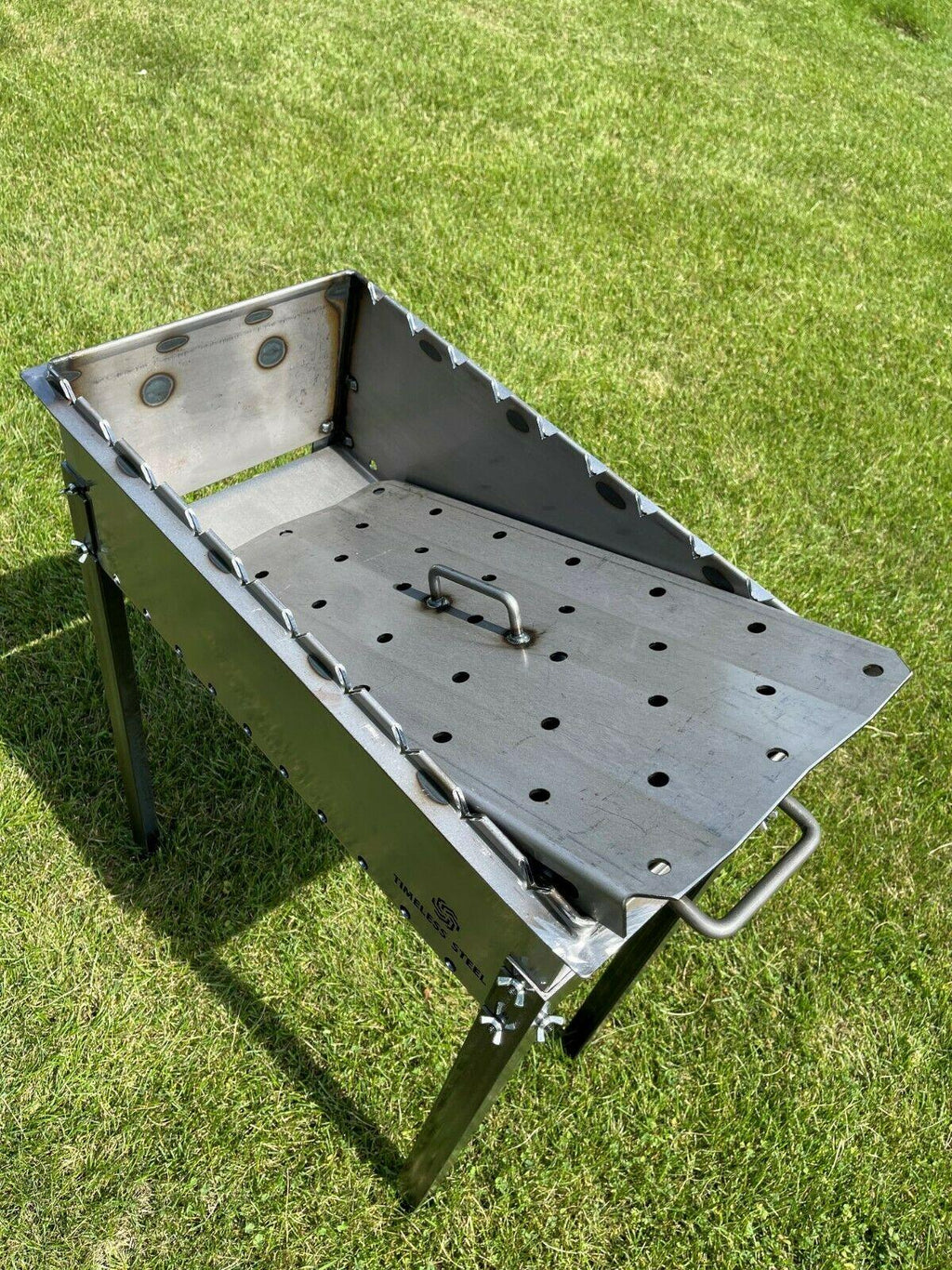 Heavy-duty Steel BBQ Grill / MANGAL 11 Ga (3mm) + 10 skewers