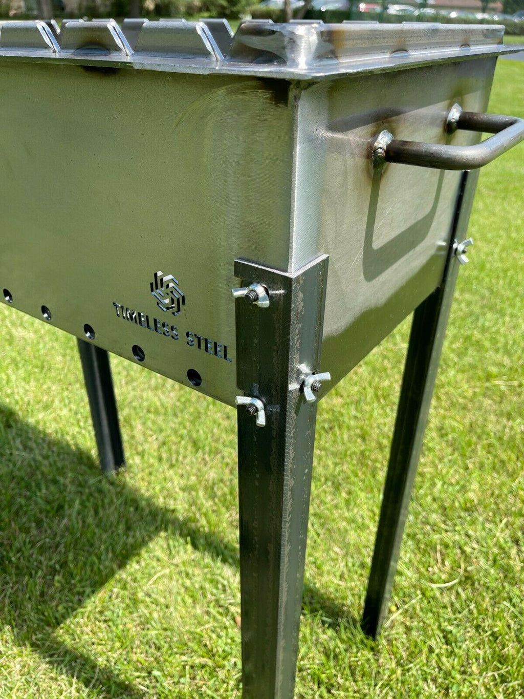 Heavy-duty Steel BBQ Grill / MANGAL 11 Ga (3mm) + 10 skewers