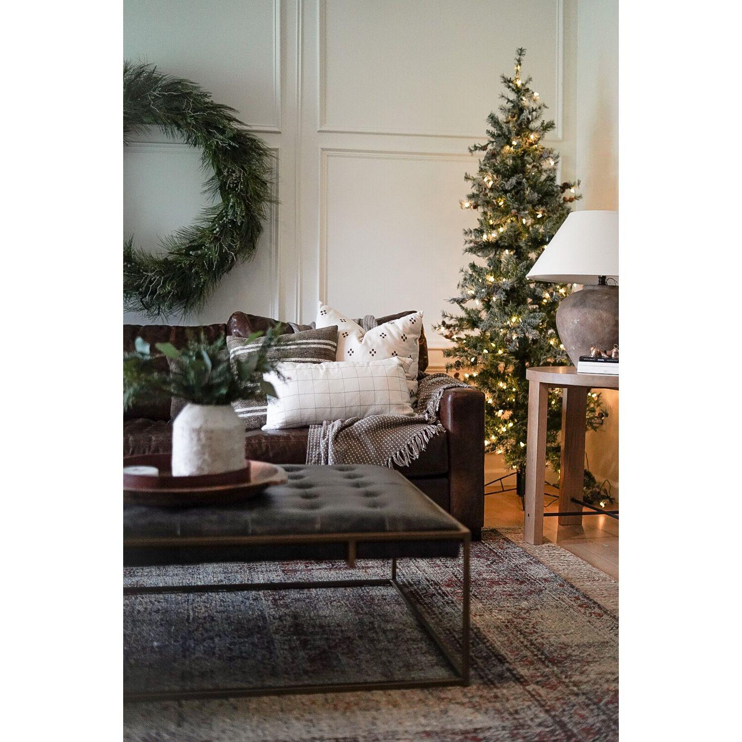 Fraser Hill Farm 7.5-Foot Pre-Lit Buffalo Fir Green Slim Artificial Christmas Tree, Smart Lights, FFBF075-3SN