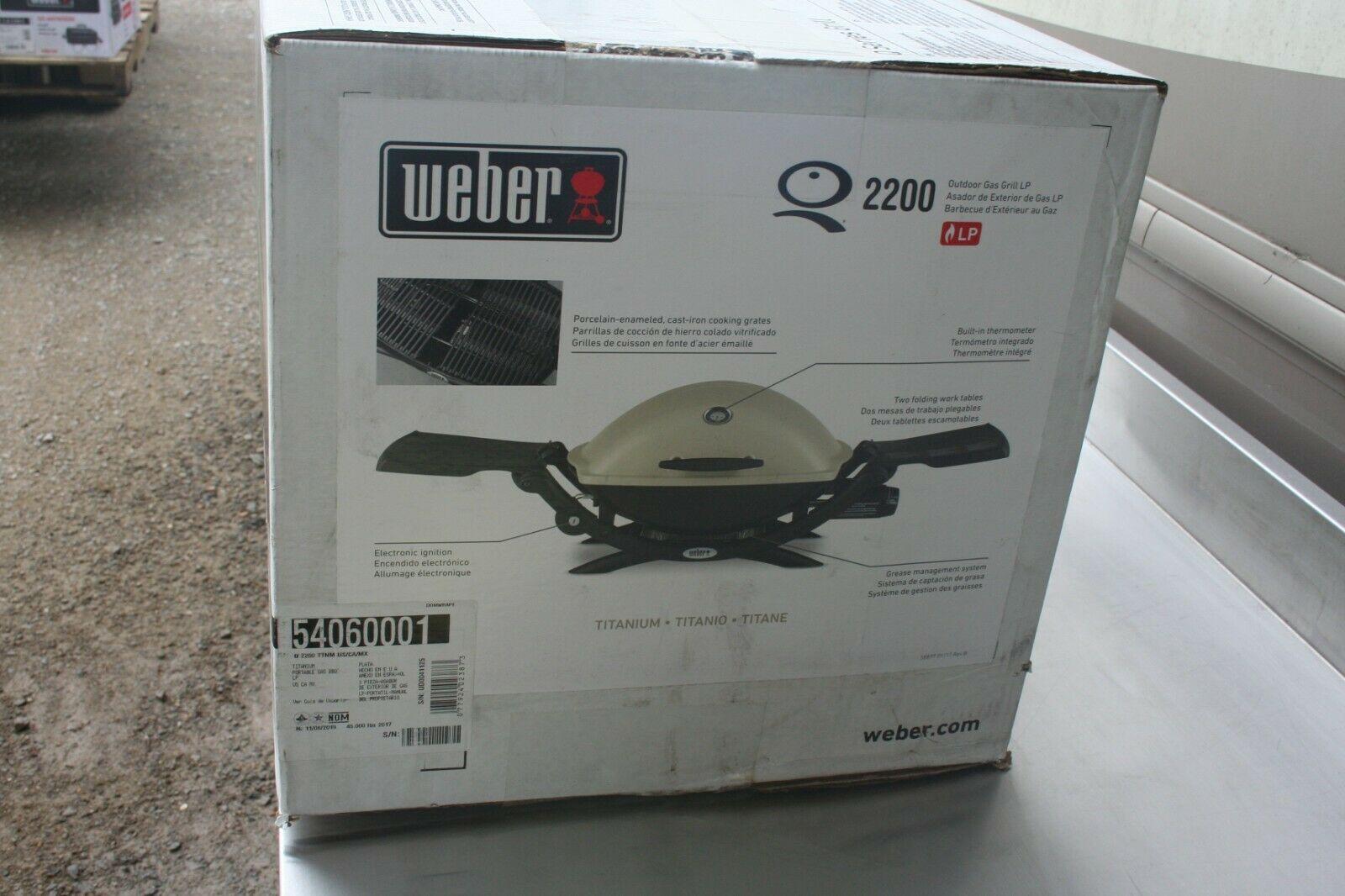 Q 2200 Portable Gas Grill - LP Gas (ium)