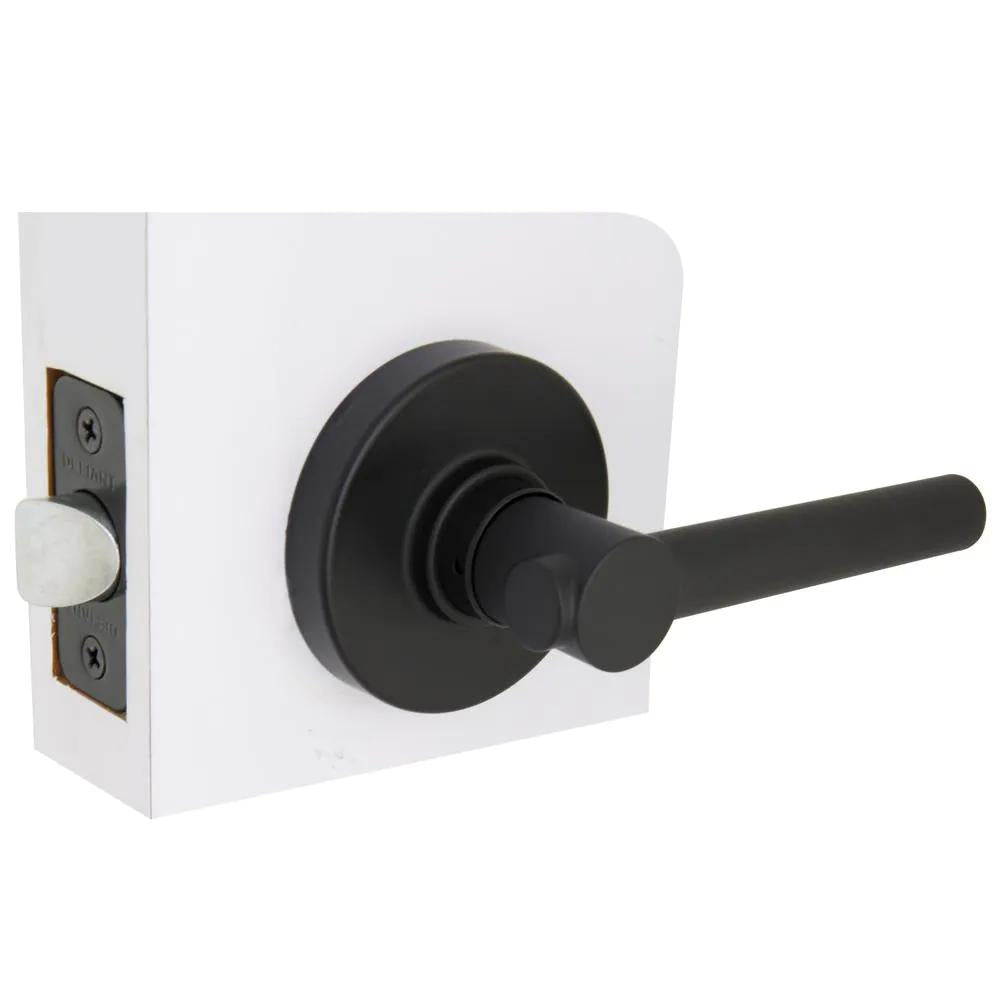 Highland Matte Black Hall and Closet Door Lever with Round Rose