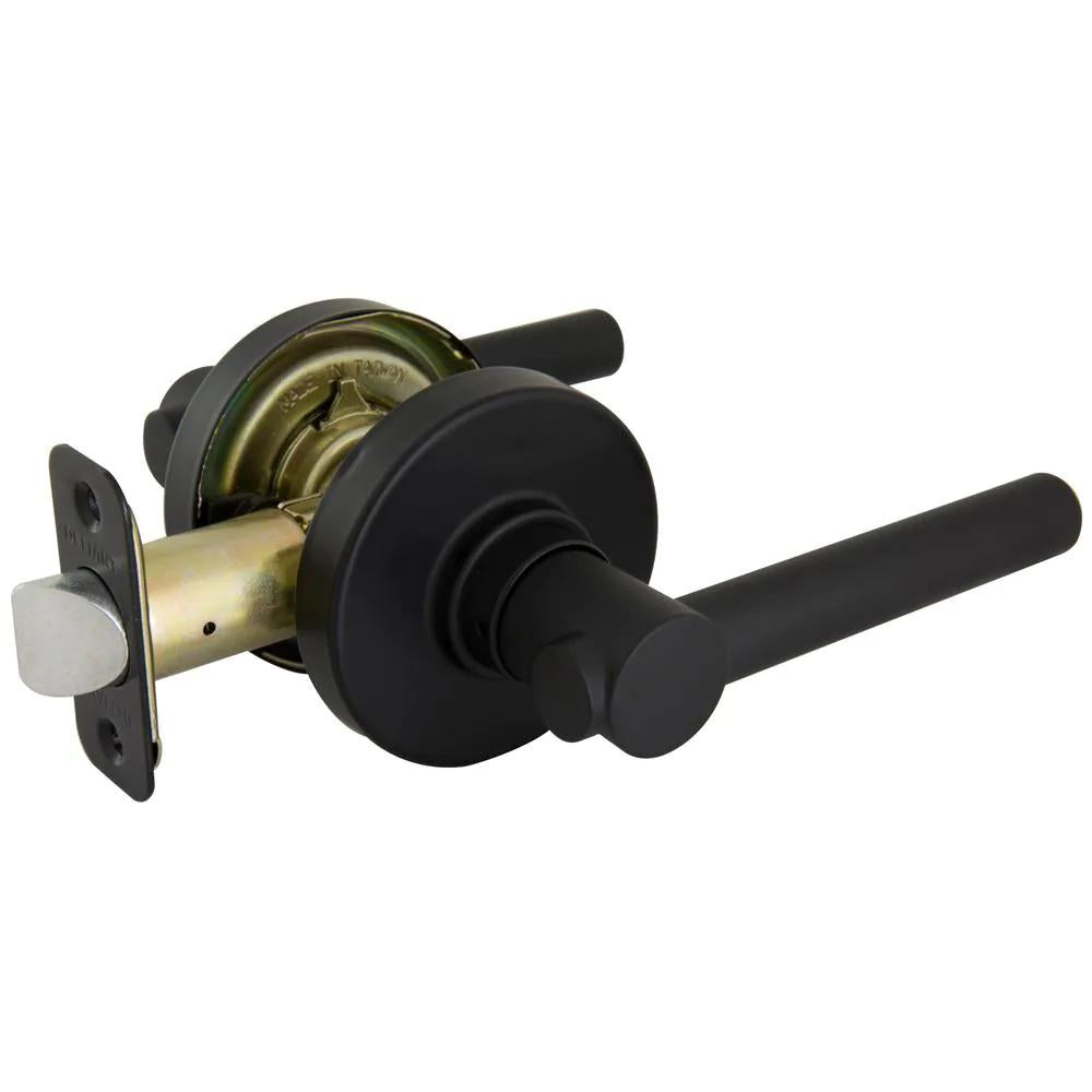 Highland Matte Black Hall and Closet Door Lever with Round Rose
